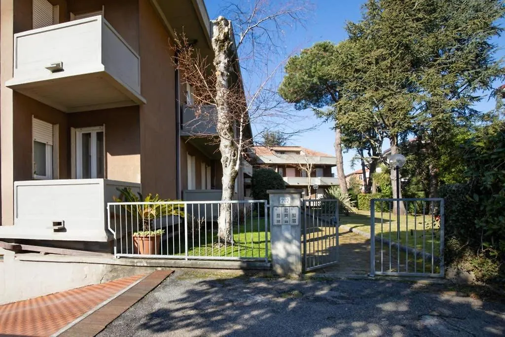 Casamarems Apartment Marina di Massa 0*,